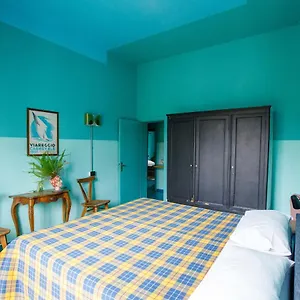 ** Bed & Breakfast B&B La Bougainville Viareggio Surfers Friendly Italia